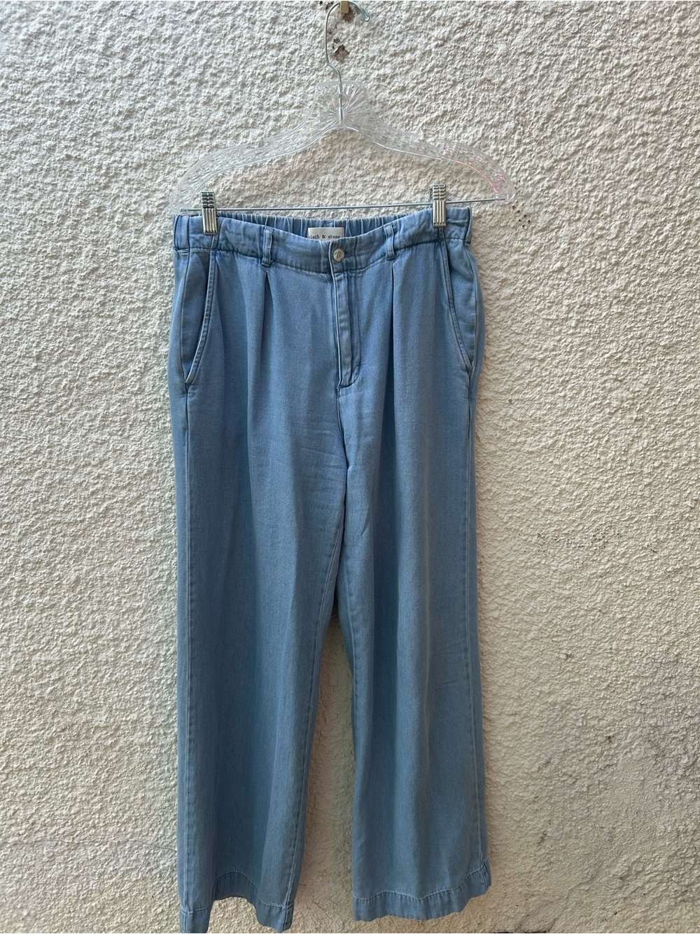cloth & stone Light Blue Wide-Leg Jeans pockets belt hoops comfy + classy